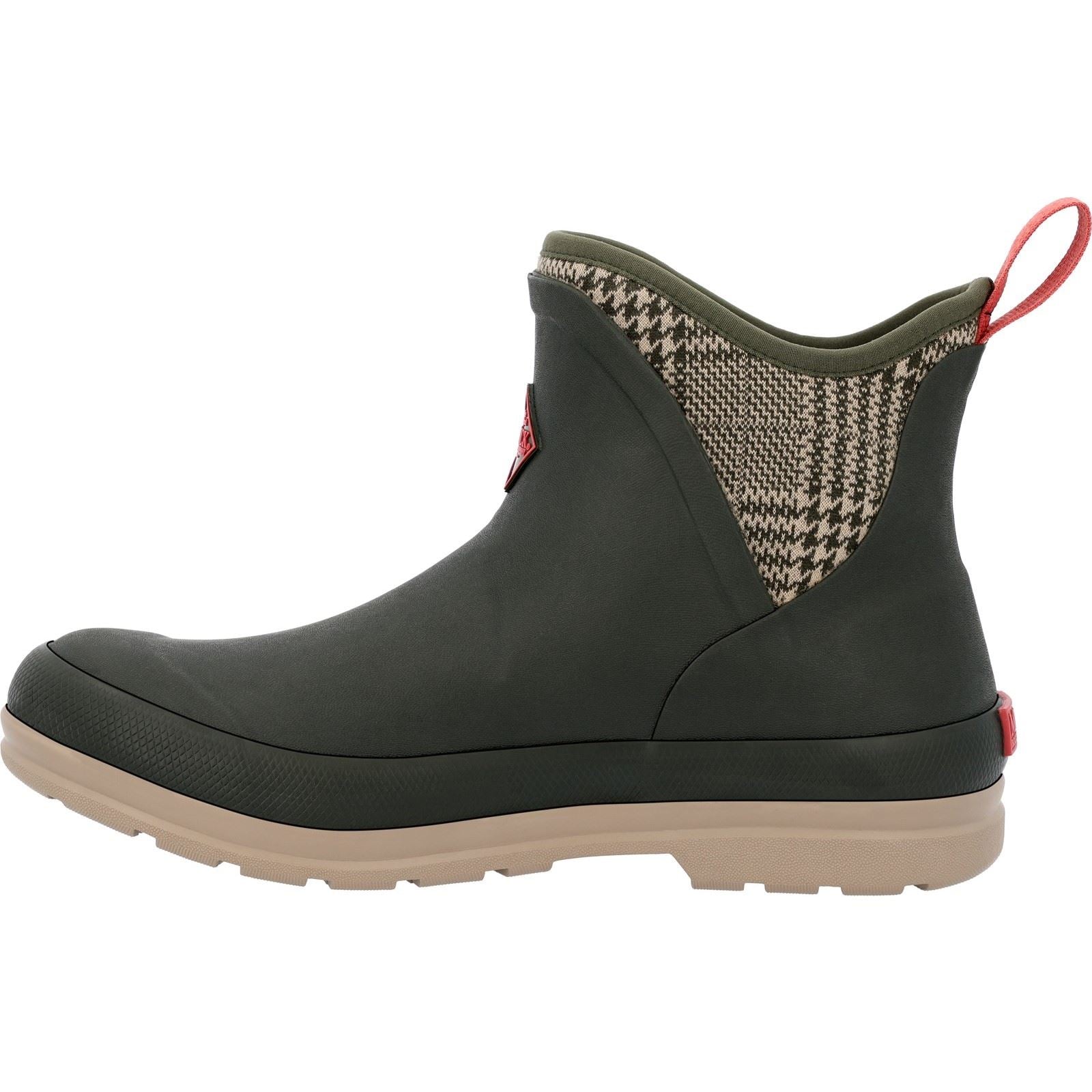 Muck Boots Women's Originals Ankle Wellingtons in Moss