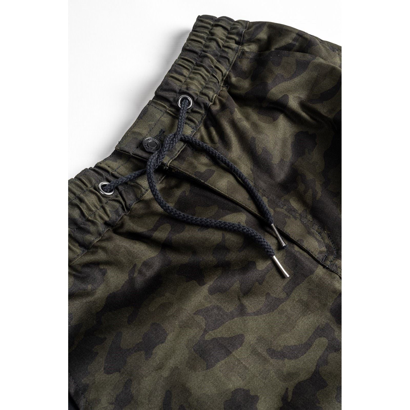 Caterpillar Men's Dynamic Trousers in Night Camo
