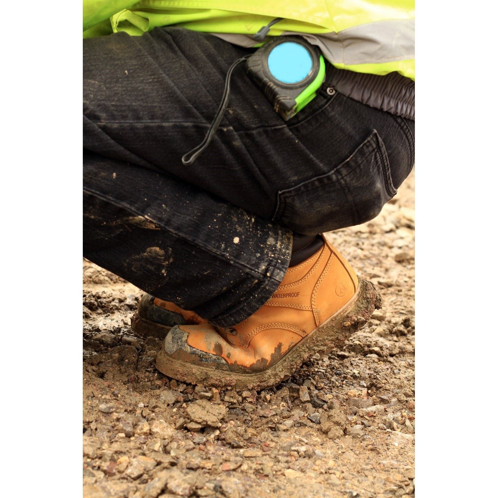 Amblers Safety Men's FS226 Industrial Safety Boot in Honey