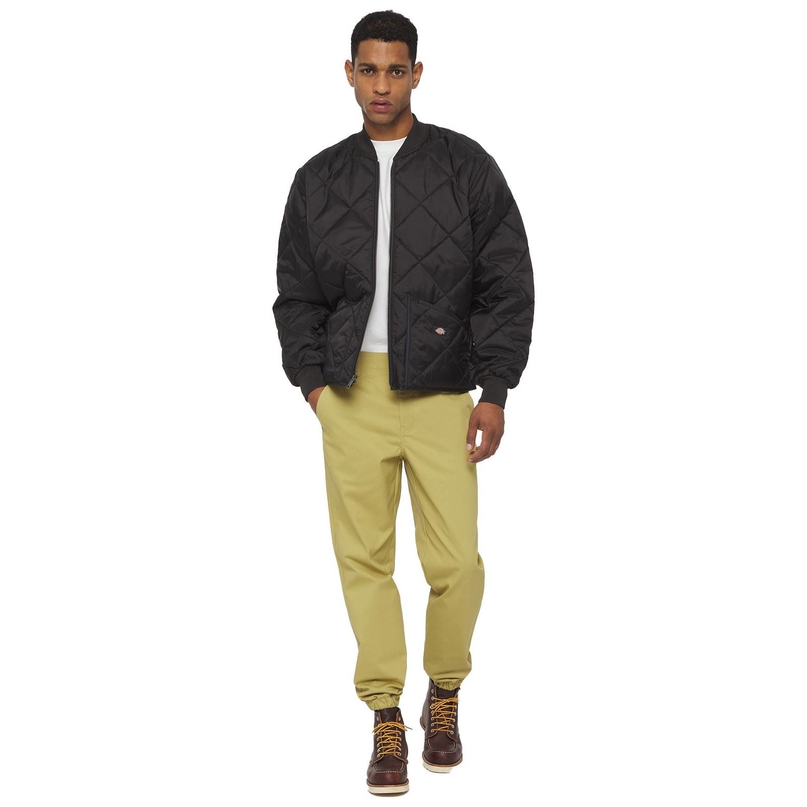 Dickies Men's Diamond Quilted Nylon Jacket in Black