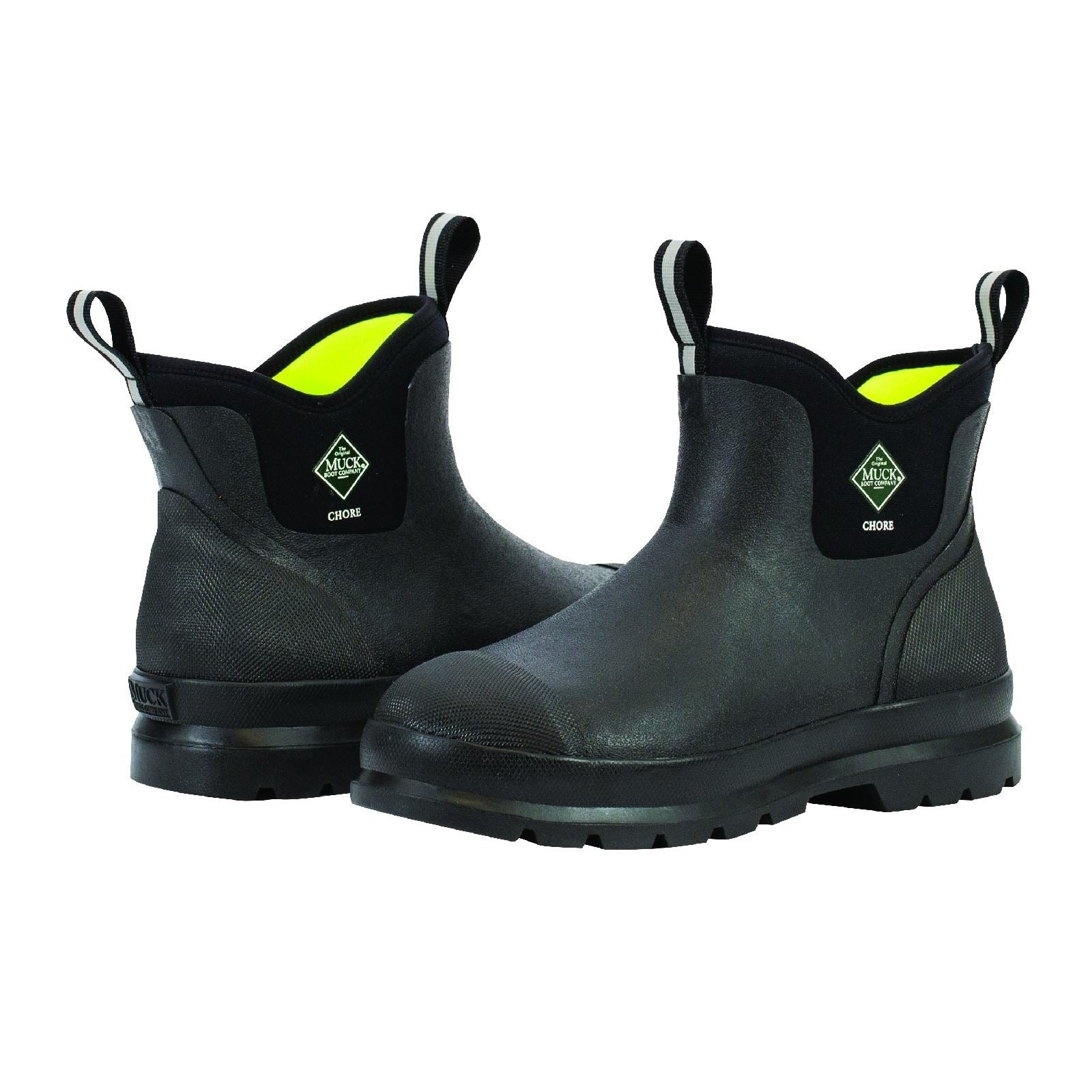 Muck Boots Men's Chore Classic Chelsea in Black