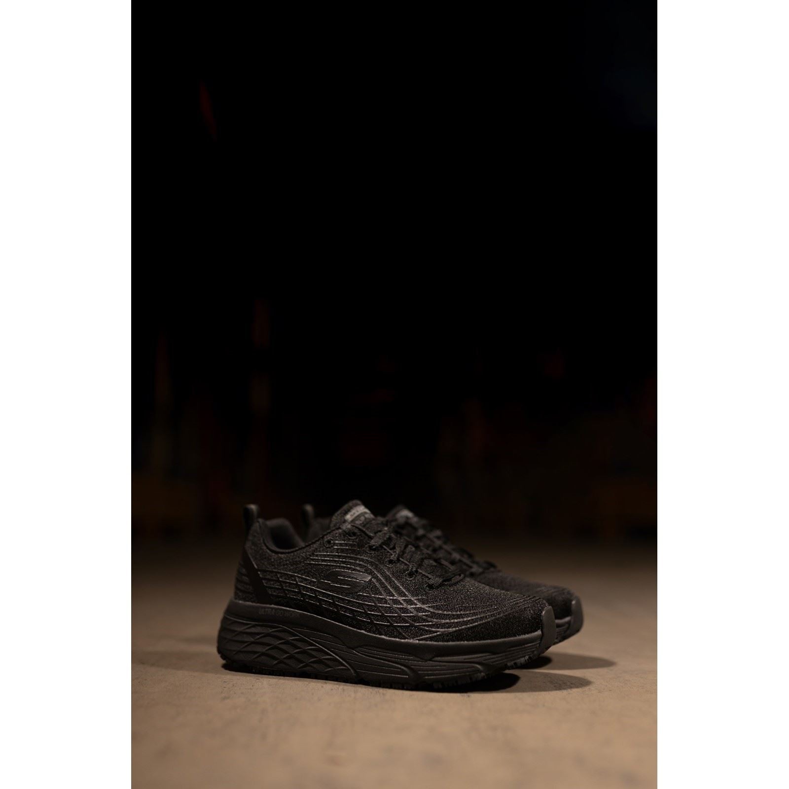Skechers Workwear Max Cushioning Elite Sr Textile Women's Black Safety Trainers